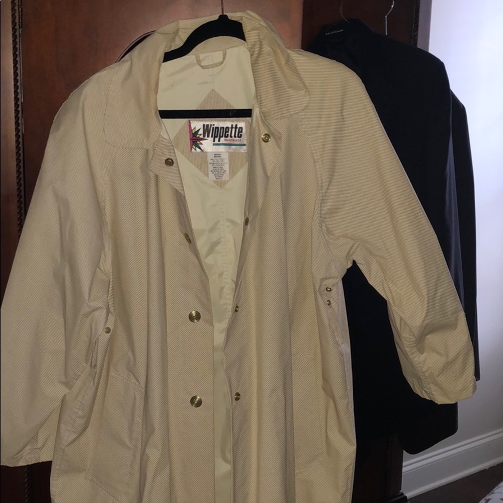 Vintage Wippette raincoat some stains no belt